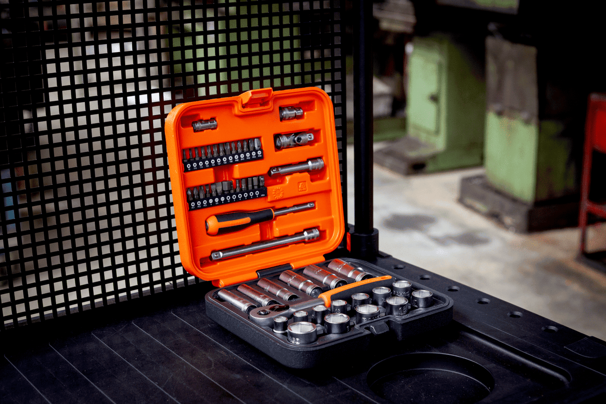 Bahco - Bahco S51MC3H 3/8in Drive Standard and Deep Socket & 1/4in Bit Set, 51 Piece - Comprehensive orange socket wrench set in sturdy case. - imagen 12