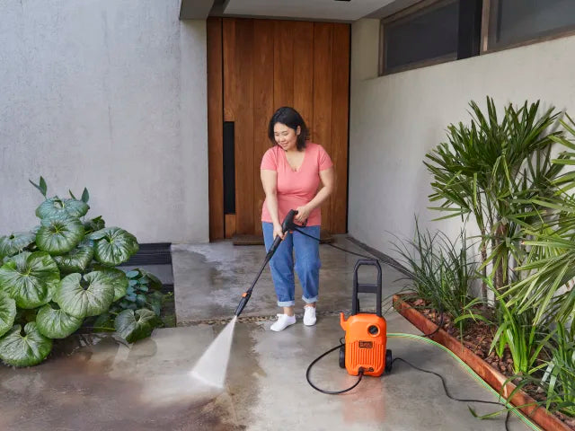BLACK + DECKER BEPW1300L Pressure Washer 110 bar 240V – – Now available at MTN Shop UK. - imagen 6