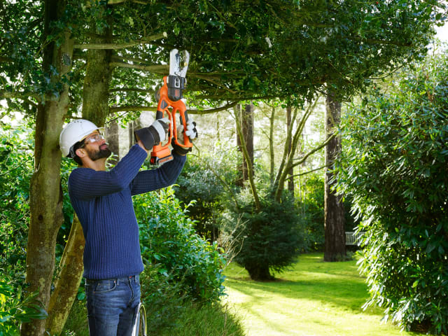 BLACK + DECKER GKC1000L Alligator® Lopper 18V 1 x 2.0Ah Li-ion – – Now available at MTN Shop UK. - imagen 3