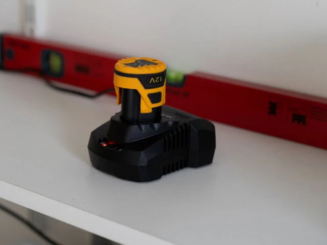 Batavia Fast Charger 12V – – Now available at MTN Shop UK. - imagen 3