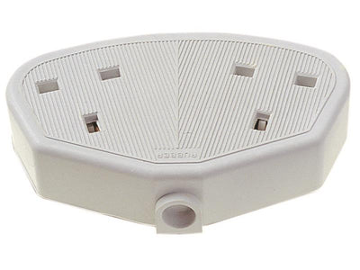 Dencon Rubber Trailing Socket 13A 2-Gang White