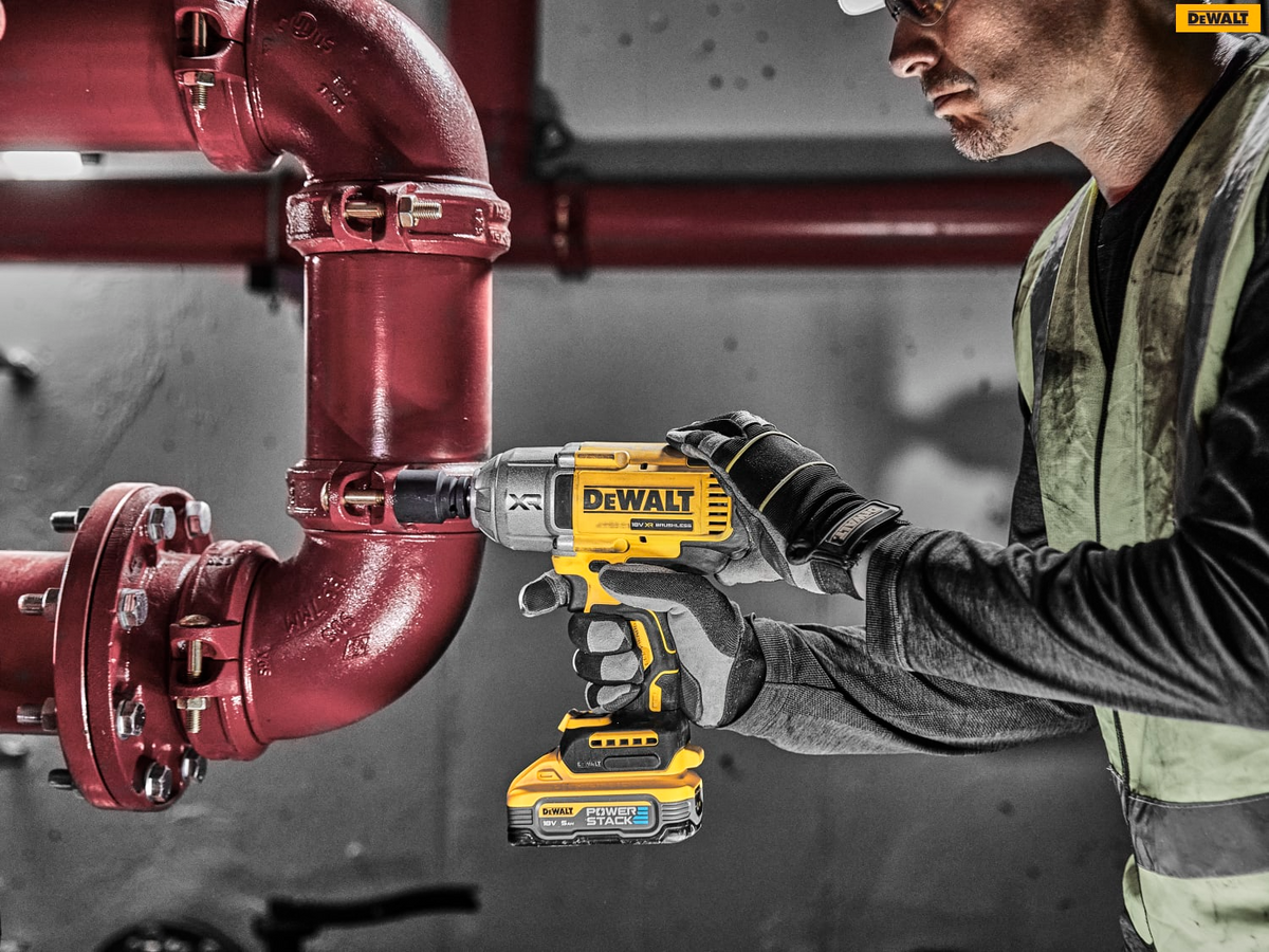 DeWalt DCF900H2T POWERSTACK Impact Wrench 18V 2 x 5.0Ah Li-ion – – Now available at MTN Shop UK. - imagen 4
