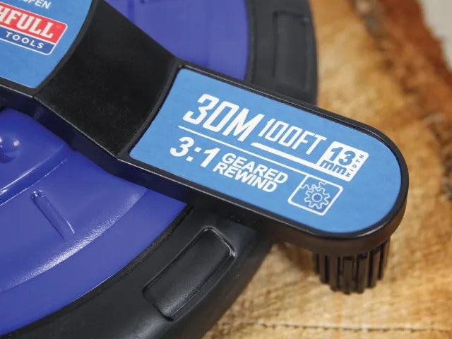 Faithfull Enclosed Fibreglass Long Tape 30m/100ft (Width 13mm) – – Now available at MTN Shop UK. - imagen 4