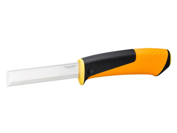Fiskars Carpenter's Knife with Sharpener – – Now available at MTN Shop UK.
