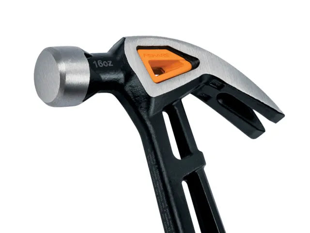 Fiskars IsoCore Curved Finishing Hammer 450g (16oz) – – Now available at MTN Shop UK. - imagen 3