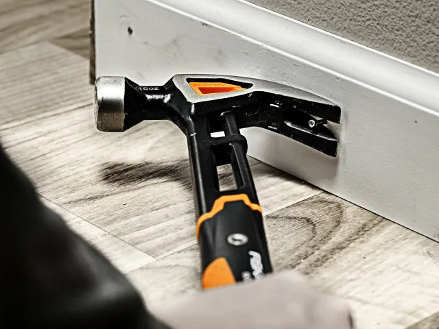Fiskars IsoCore Curved Finishing Hammer 450g (16oz) – – Now available at MTN Shop UK. - imagen 5