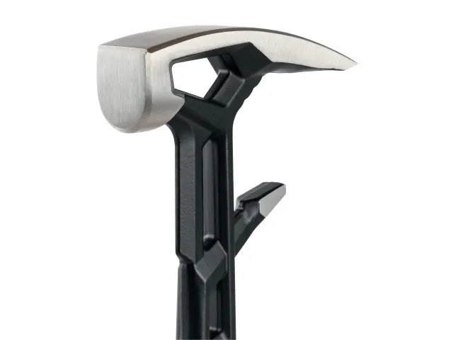Fiskars IsoCore Demolition Tool M – – Now available at MTN Shop UK. - imagen 2
