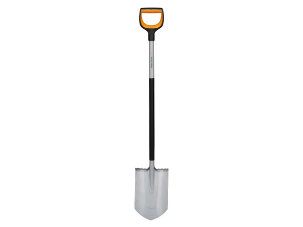 Fiskars Xact™ Pointed Spade – – Now available at MTN Shop UK.