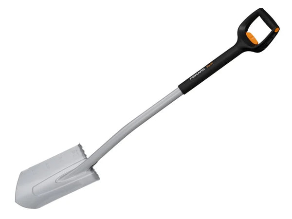 Fiskars Xact™ Telescopic Pointed Spade – – Now available at MTN Shop UK.