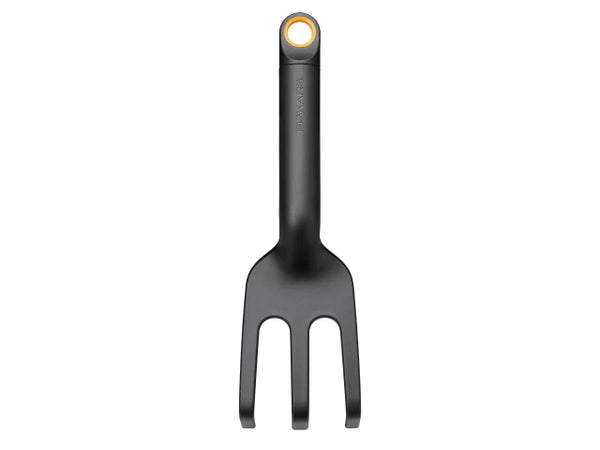 Fiskars Solid™ Cultivator Planter – – Now available at MTN Shop UK.
