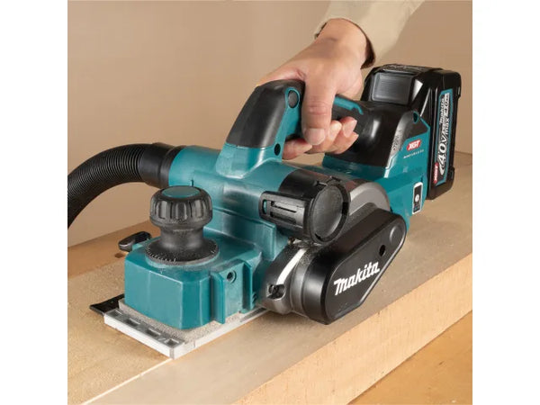 Makita KP001GD201 XGT 40Vmax Planer 40V 2 x 2.5Ah Li-ion – – Now available at MTN Shop UK.