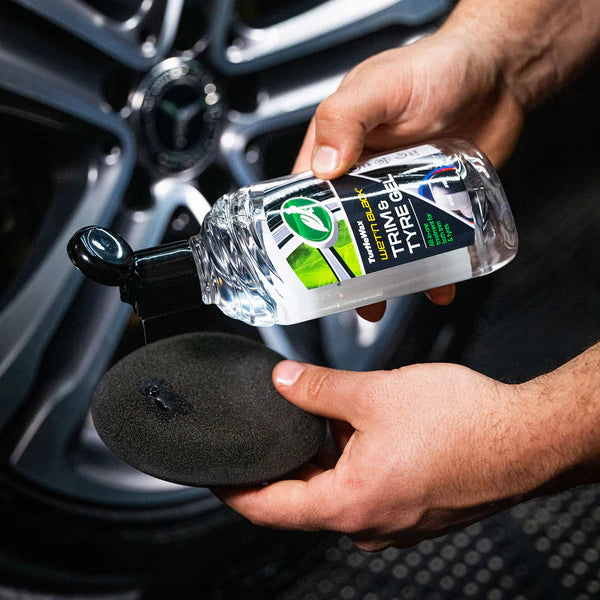 Turtle Wax Wet 'n' Black Trim & Tyre Gel 300ml – – Now available at MTN Shop UK. - imagen 3