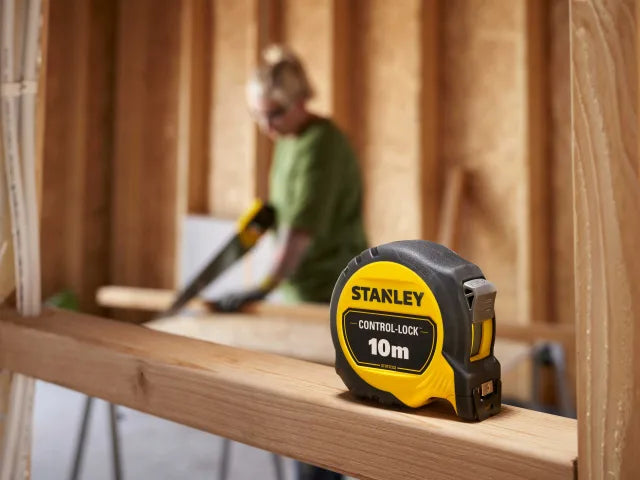 STANLEY® CONTROL-LOCK™ Pocket Tape 10m (Width 25mm) (Metric only) – – Now available at MTN Shop UK. - imagen 3