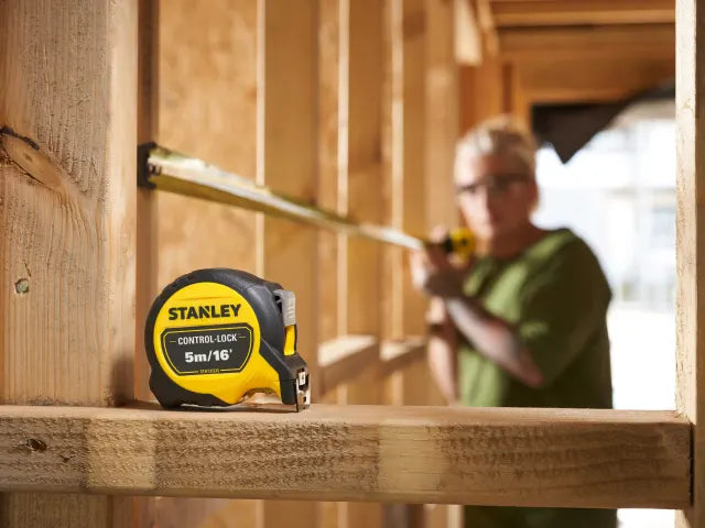 STANLEY® CONTROL-LOCK™ Pocket Tape 5m/16ft (Width 25mm) – – Now available at MTN Shop UK. - imagen 5