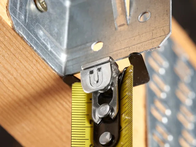 STANLEY® CONTROL-LOCK™ Pocket Tape 10m/33ft (Width 25mm) – – Now available at MTN Shop UK. - imagen 4