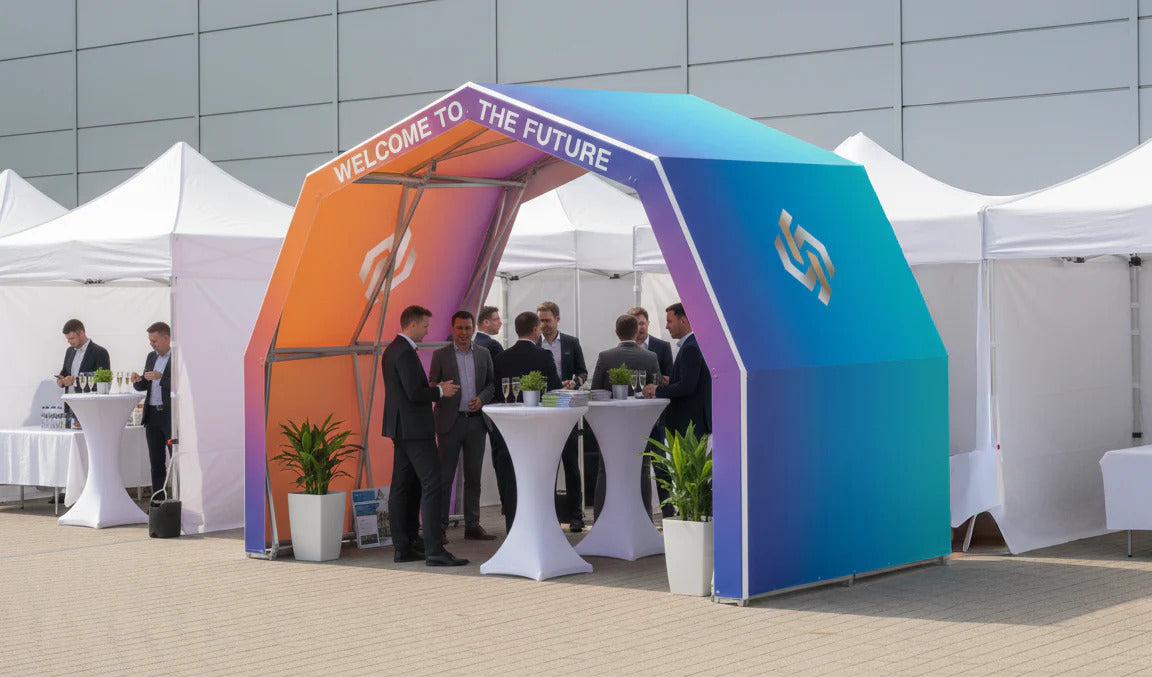 Konligo The Tent commercial pop-up gazebo used as a brand activation booth with custom printed canopy - imagen 4