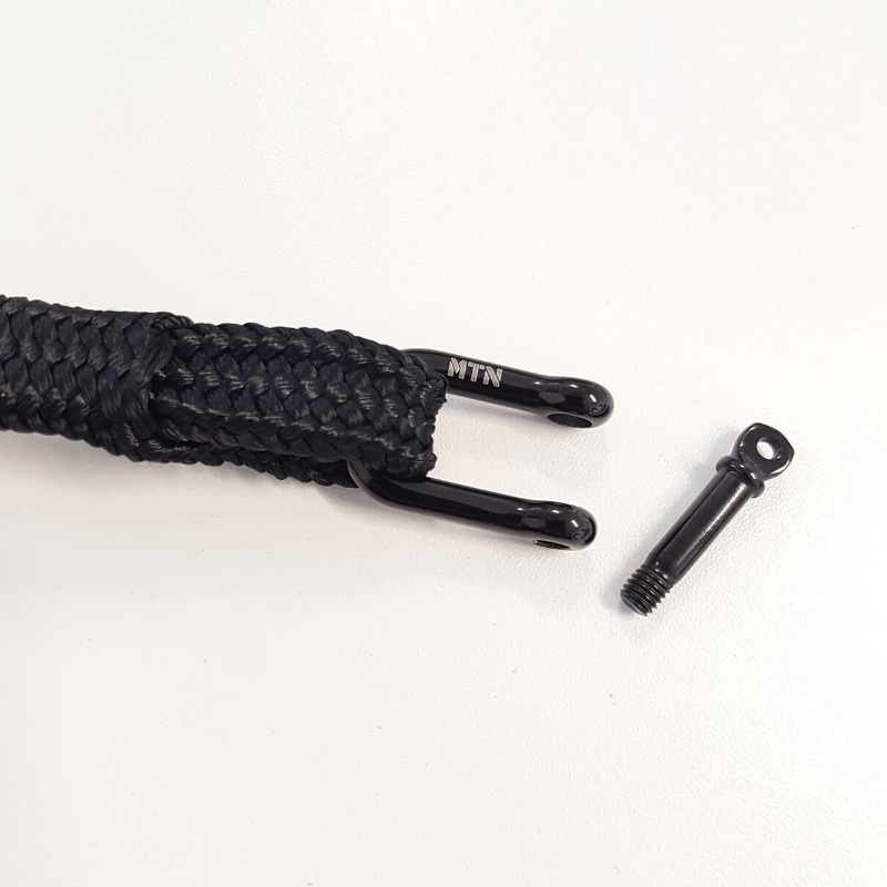 MTN Shackle Bracelet and Pin - imagen 4