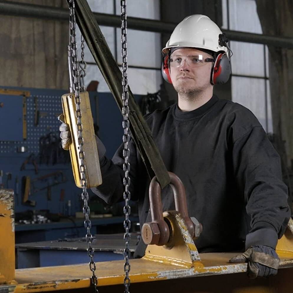 3M Peltor X3 Ear Defenders, SNR=33dB – The Peltor X3 Ear Defenders are designed to improve attenuation without the need for a double cup design for greater comfort and wearability, ideal for protecting workers' hearing. – Now available at MTN Shop UK. - imagen 4