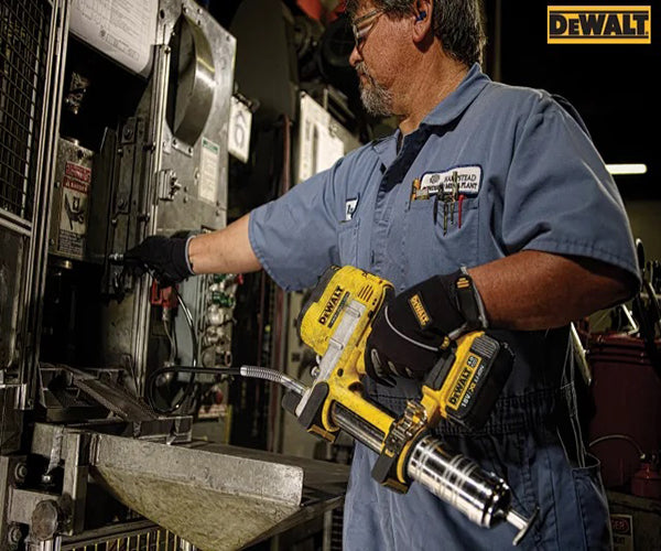 Cordless XR Grease Gun