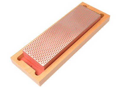 DMT Diamond Whetstone 200mm Wooden Box Red 600 Grit Fine – – Now available at MTN Shop UK.