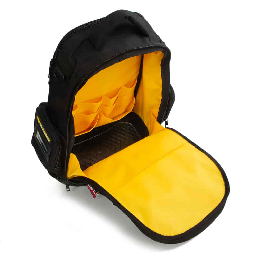 Dirty Rigger Technicians Backpack – The Dirty Rigger Gear Bag has 12 liters of space for tools, tablets, and more. This padded tool bag with shoulder strap is ideal for riggers, construction use, and more. – Now available at MTN Shop UK. - imagen 8