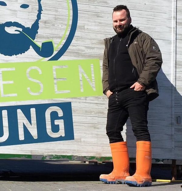 Dunlop Purofort Thermo+ Full Safety Boots – These Dunlop Purofort Thermo Wellies are indispensable when working under severely cold conditions ☃ – Now available at MTN Shop UK.