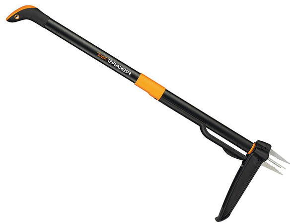 Fiskars Xact™ Weed Puller – – Now available at MTN Shop UK.
