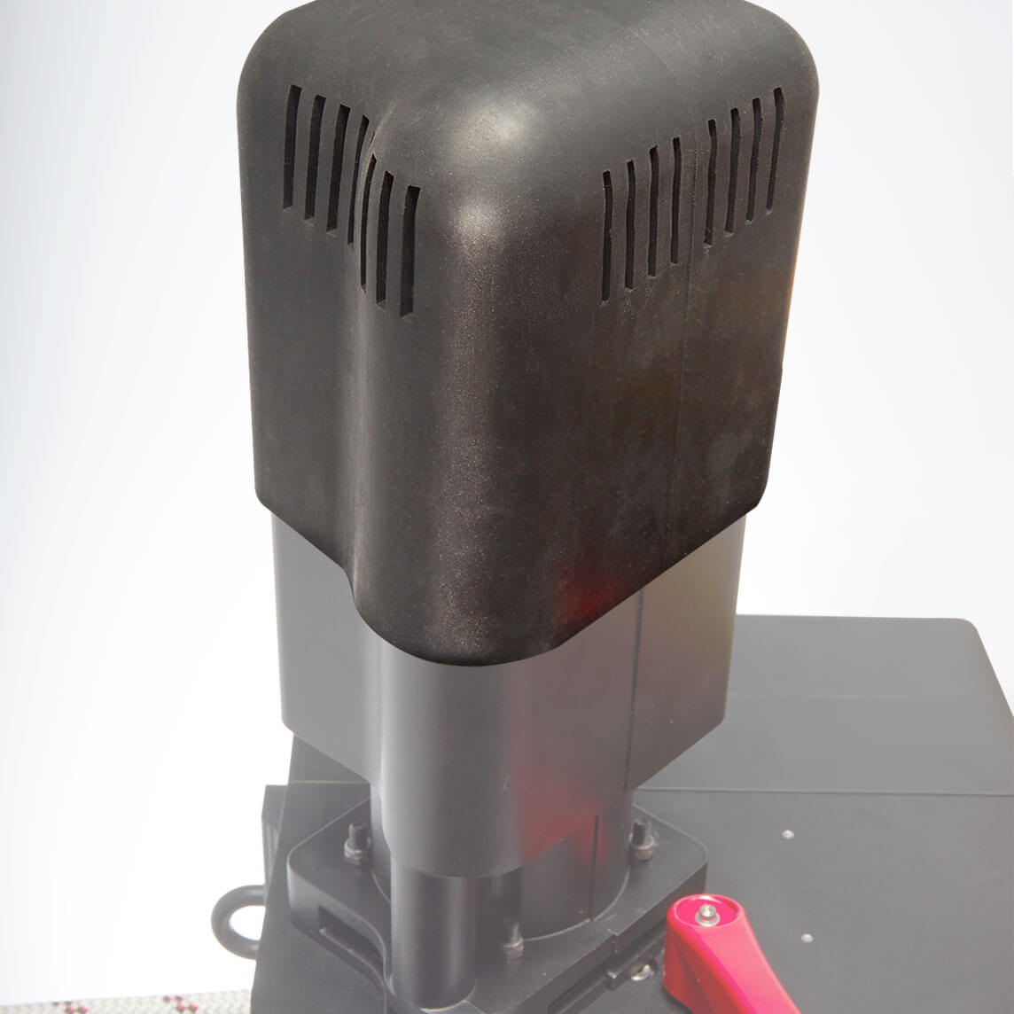 Ronin Rubber Motor Cover – – Now available at MTN Shop UK. - imagen 3