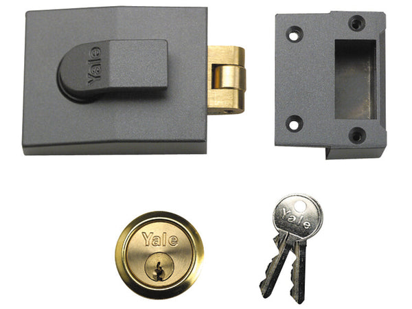 Yale Locks 81 Rollerbolt Nightlatch 60mm Backset DMG Finish Box – – Now available at MTN Shop UK.