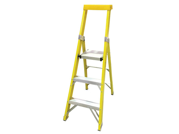 Zarges GRP Platform Steps, Platform Height 0.82m 3 Rungs – – Now available at MTN Shop UK.
