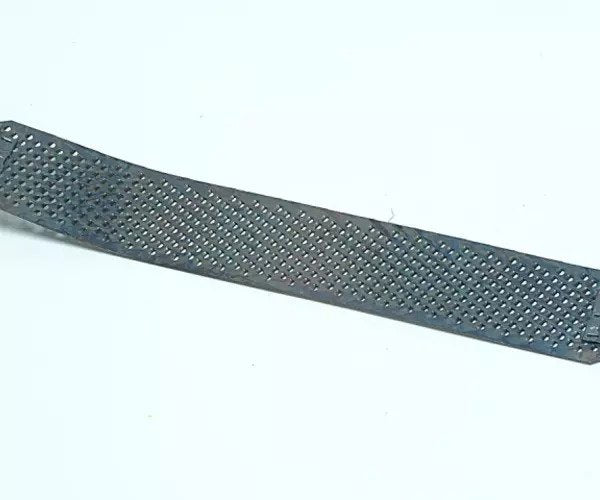 Blade Metal & Plastic