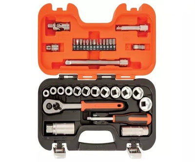 Socket Set