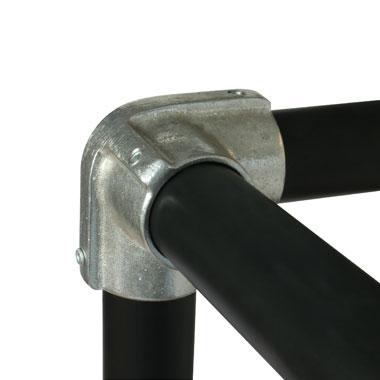 Doughty 3 Way 90 deg. Elbow Detail