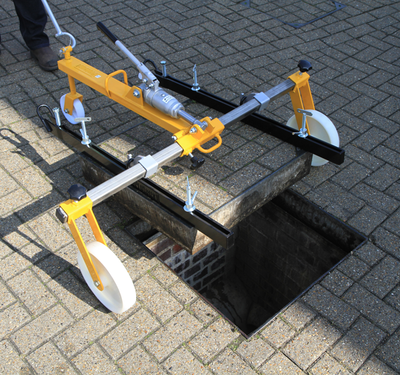 Eichinger 1511 Manhole Cover Lifter – – Now available at MTN Shop UK.