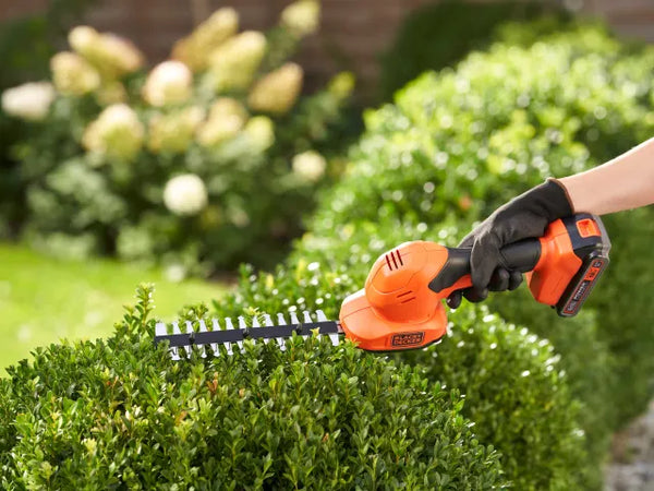 BLACK + DECKER BCSS18D1 Shear Shrubber 18V 1 x 2.0Ah Li-ion – – Now available at MTN Shop UK.