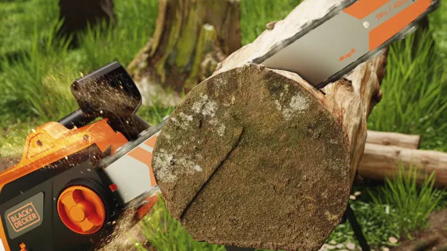 BLACK + DECKER BECS2245 Chainsaw 40cm Bar 2200W 240V – – Now available at MTN Shop UK. - imagen 3