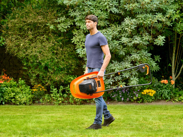 BLACK + DECKER BEMWH55 Electric Hover Mower 30cm 1200W 240V – – Now available at MTN Shop UK. - imagen 2
