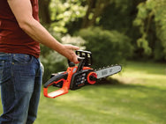 BLACK + DECKER GKC1825L20 Cordless Chainsaw 25cm Bar 18V 1 x 2.0Ah Li-ion – – Now available at MTN Shop UK. - imagen 7