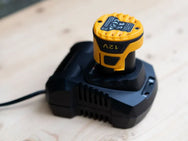 Batavia Fast Charger 12V – – Now available at MTN Shop UK. - imagen 2