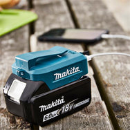 Makita - Makita DECADP05 LXT Charging Adaptor - Makita 18V 6.0Ah battery with USB charging port. - imagen 3