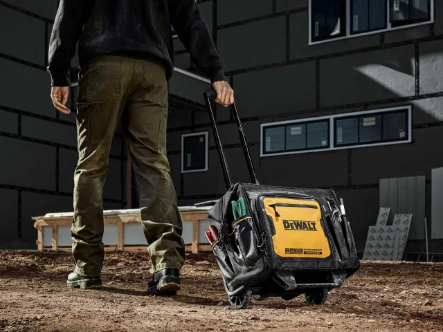 DEWALT DWST60107 Pro Rolling Tool Bag – – Now available at MTN Shop UK. - imagen 10