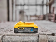 DEWALT DCBP518H2 POWERSTACK™ Slide Battery Twin Pack 18V 5.0Ah Li-ion – – Now available at MTN Shop UK. - imagen 5