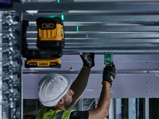 DEWALT DCLE34021D1 XR Compact Cross Line Green Laser 18V 1 x 2.0Ah Li-ion – – Now available at MTN Shop UK. - imagen 5