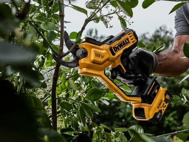 DEWALT DCMPP568P1 XR Pruner 18V 1 x 5.0Ah Li-ion – – Now available at MTN Shop UK. - imagen 4