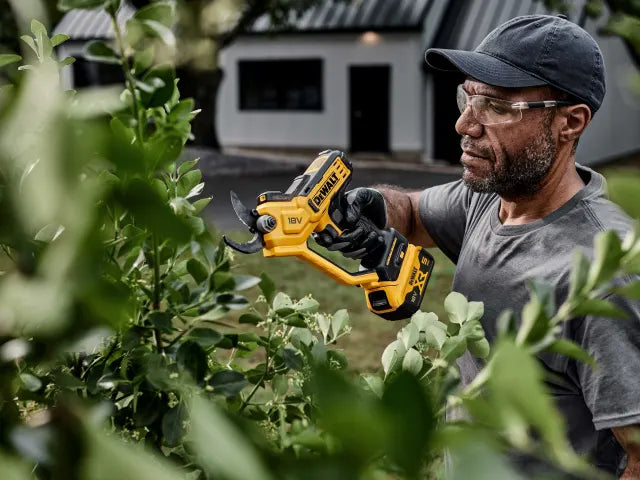 DEWALT DCMPP568P1 XR Pruner 18V 1 x 5.0Ah Li-ion – – Now available at MTN Shop UK. - imagen 5