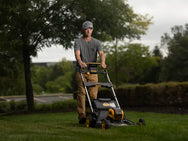 DEWALT DCMWP500N FlexVolt XR Push Mower 54V Bare Unit – – Now available at MTN Shop UK. - imagen 7