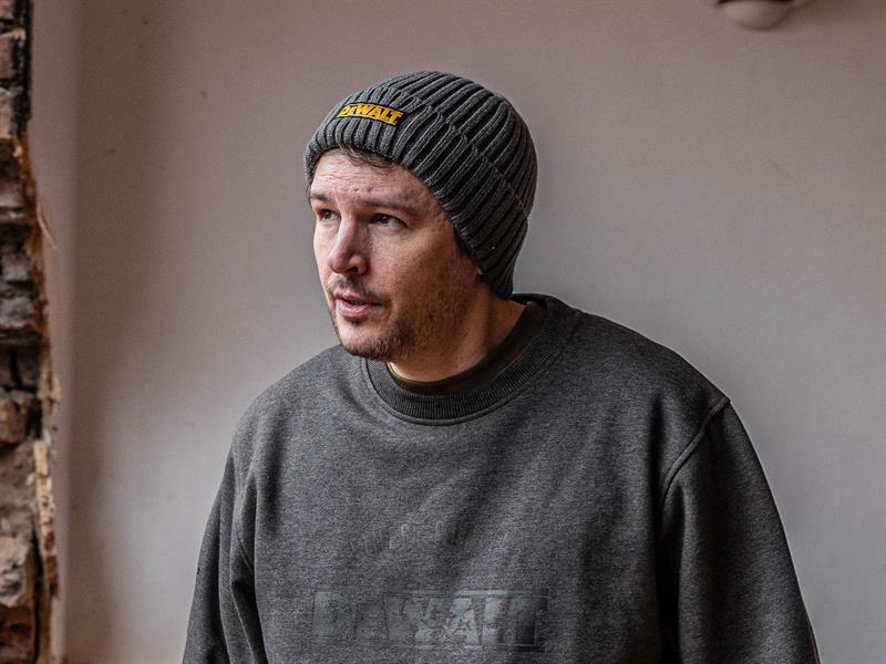DeWALT Power Tools Indianapolis Grey Knitted Beanie Hat - imagen 4