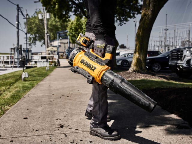 DEWALT DCMBL777X1 FlexVolt XR Axial Blower 54V 1 x 3.0Ah Lion – – Now available at MTN Shop UK. - imagen 4