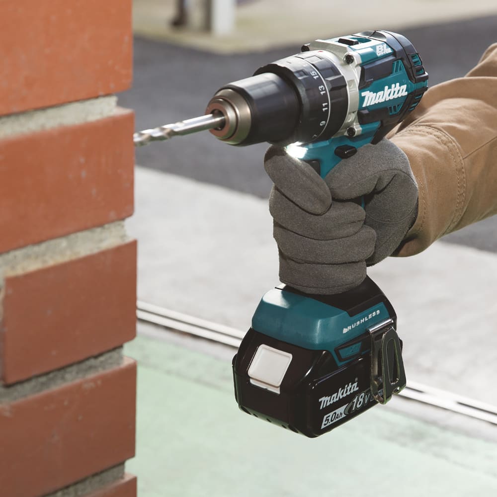 Makita - Makita DHP484 Brushless Combi Drill - Makita cordless drill, 18V, brushless, drilling brick wall. - imagen 7