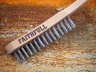 Faithfull Lightweight Scratch Brush, Two Row - imagen 2